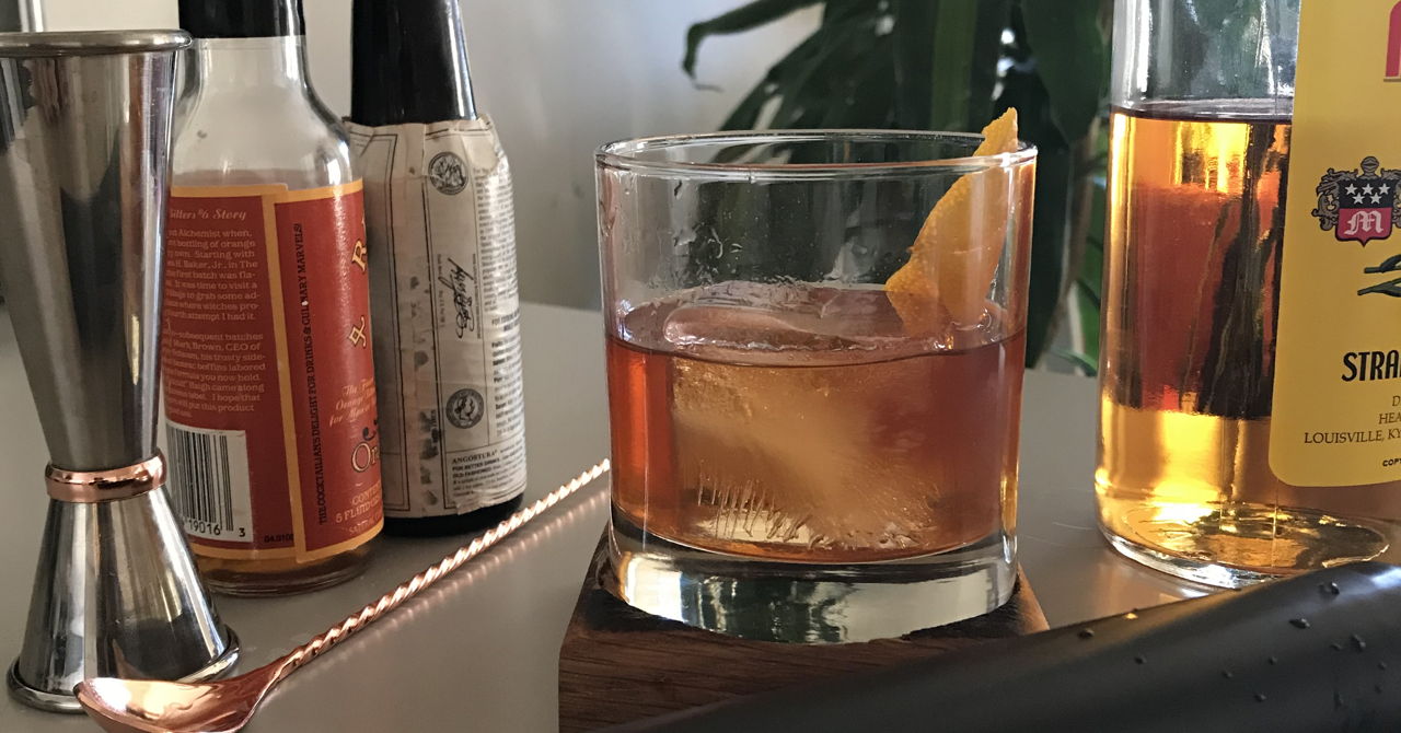 Bartender's Signature, The Old Fashioned withfriends